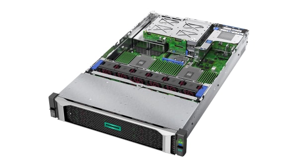 HP Proliant DL385 G10 Plus 8x SFF 3